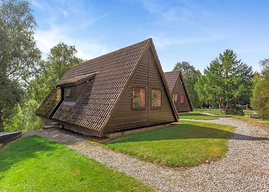 Delny Highland Lodges