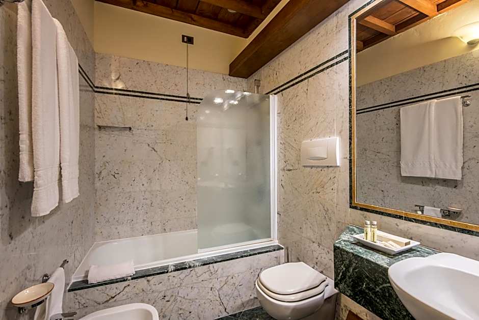 Hotel Palazzo Squarcialupi