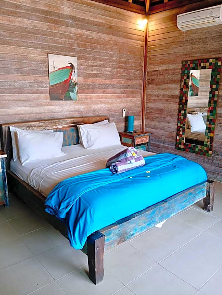 The Palms Ceningan Hotel