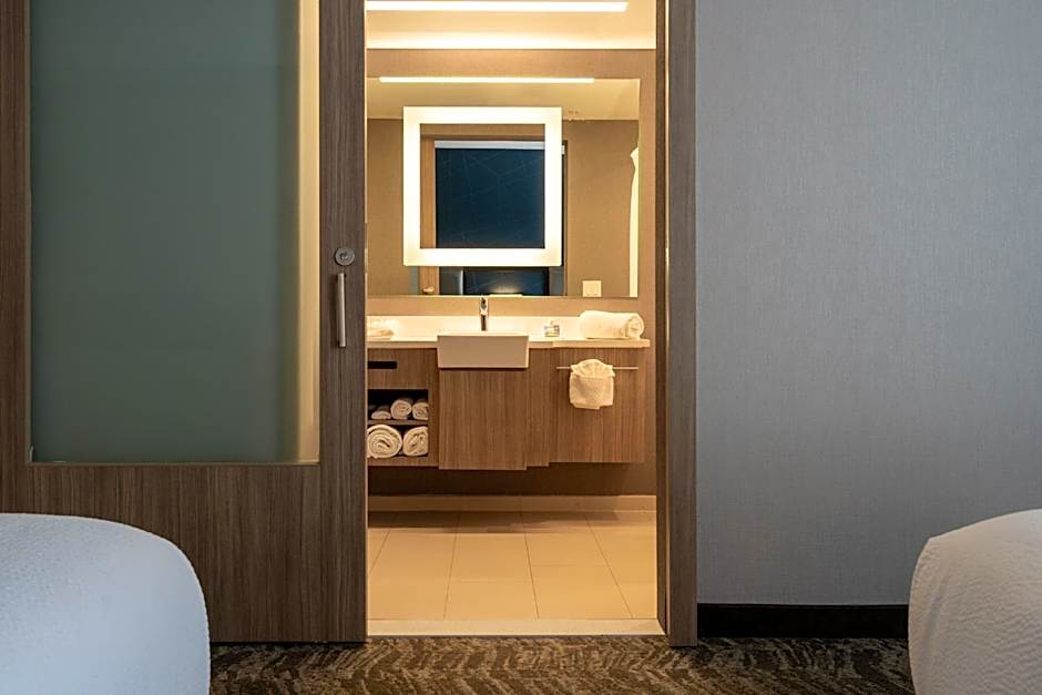 SpringHill Suites by Marriott Woodbridge