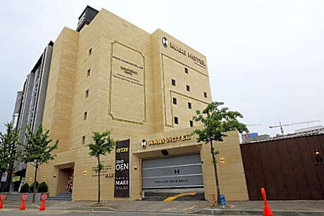 Mari Hotel