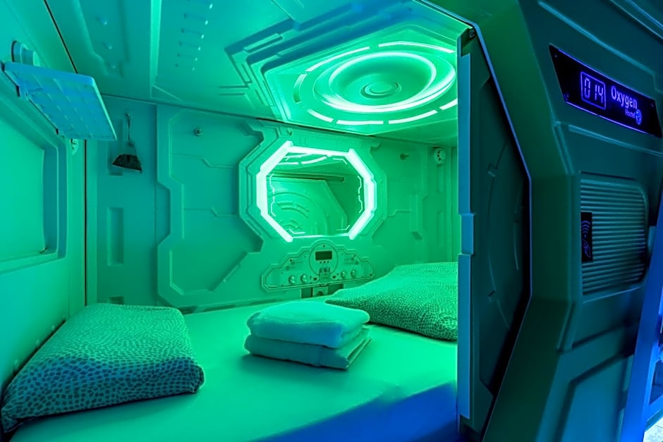 OXYGEN HOSTEL Capsula