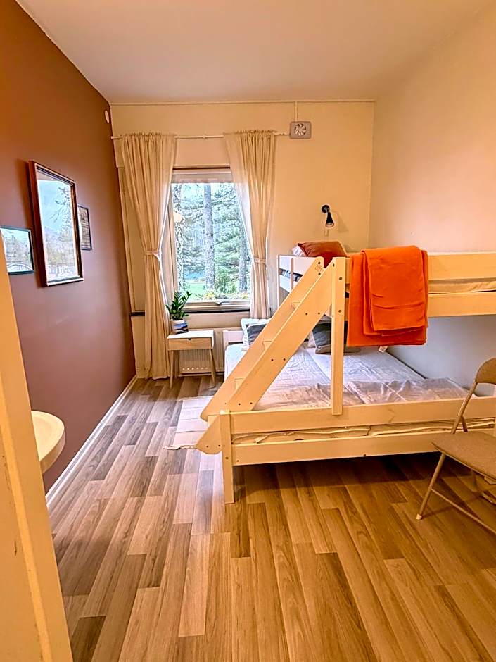 Hällestrand Vandrarhem - Hostel