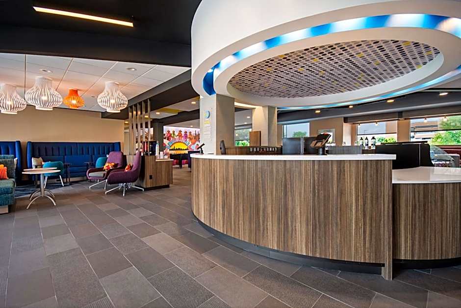 Tru by Hilton Merrillville