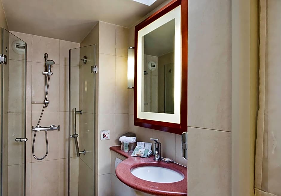 Hôtel Paris Louvre Opéra