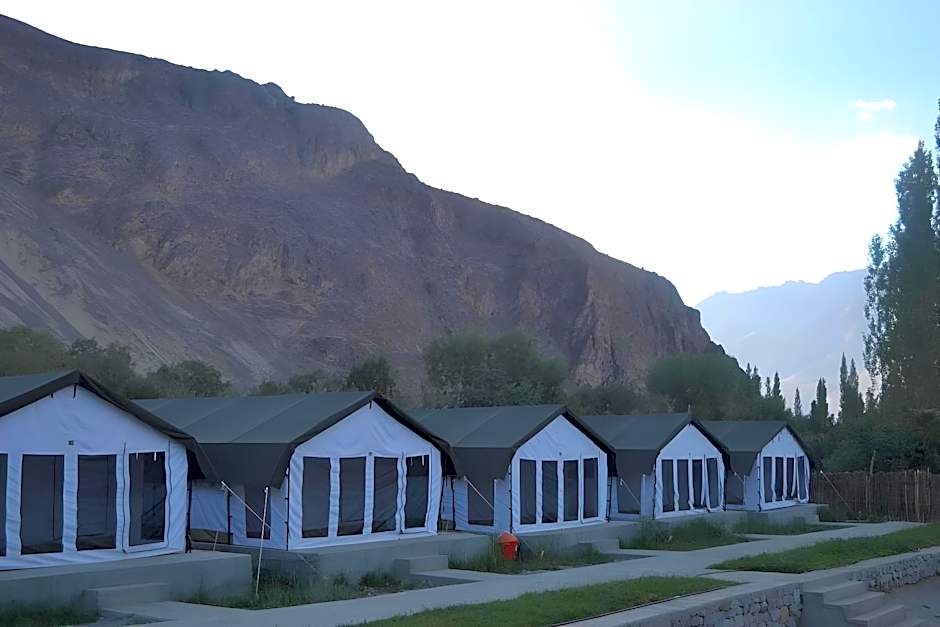 Nubra Summer Camp