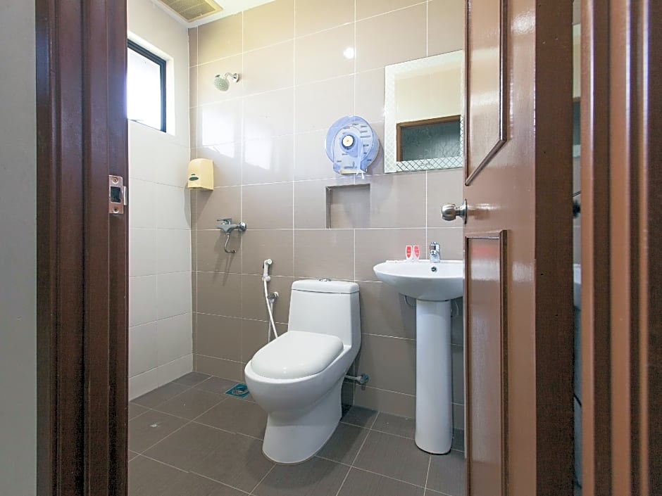 Super OYO 1163 Hotel Pulai