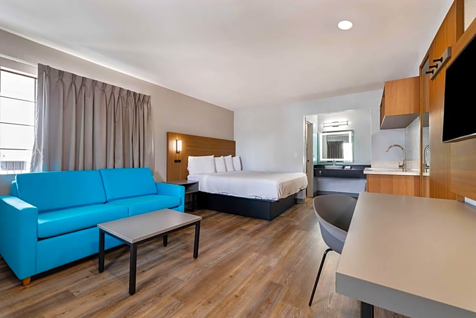 Motel 6-Santa Ana, CA