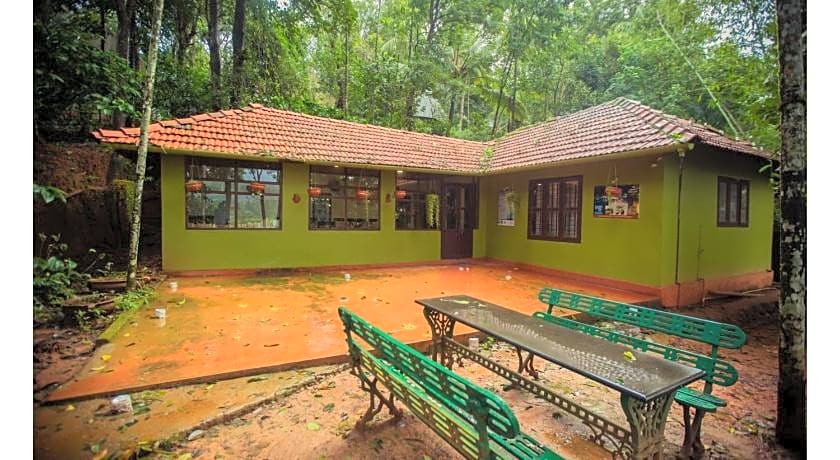 Grassroots Wayanad, Valley-view Tents