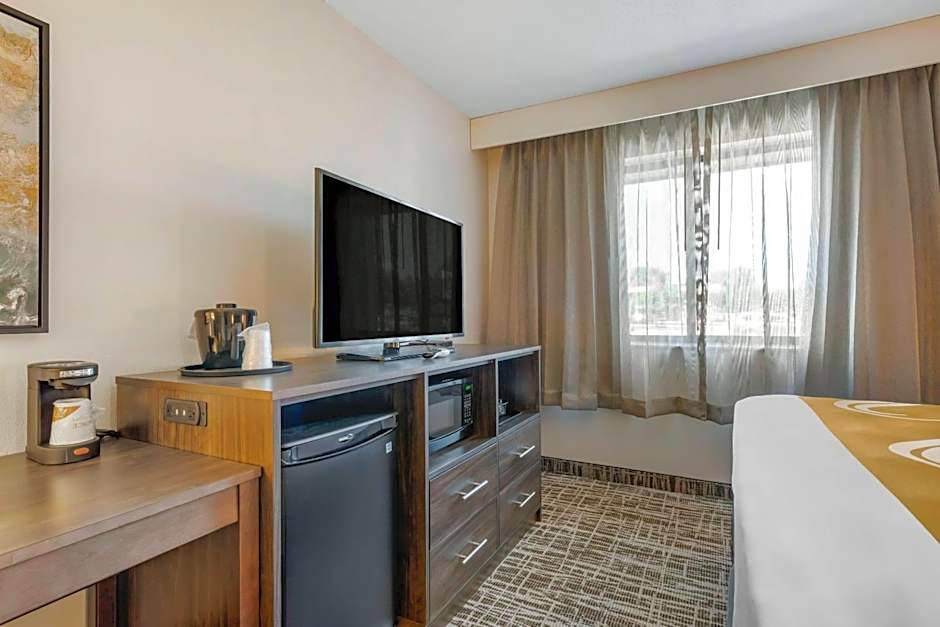 Quality Inn St. Cloud West