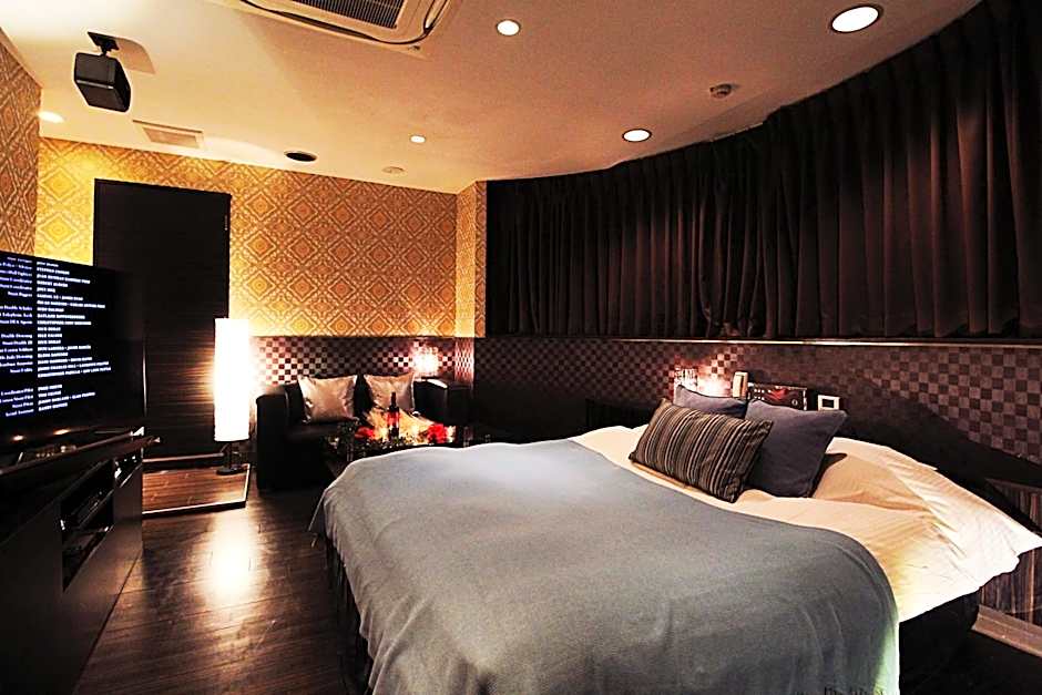 HOTEL O2 -Adult Only-