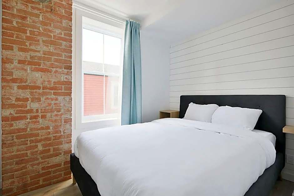 Bromont Lodge 837 shefford suite 200