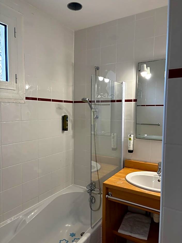 Logis Hôtel Le Clos Pité