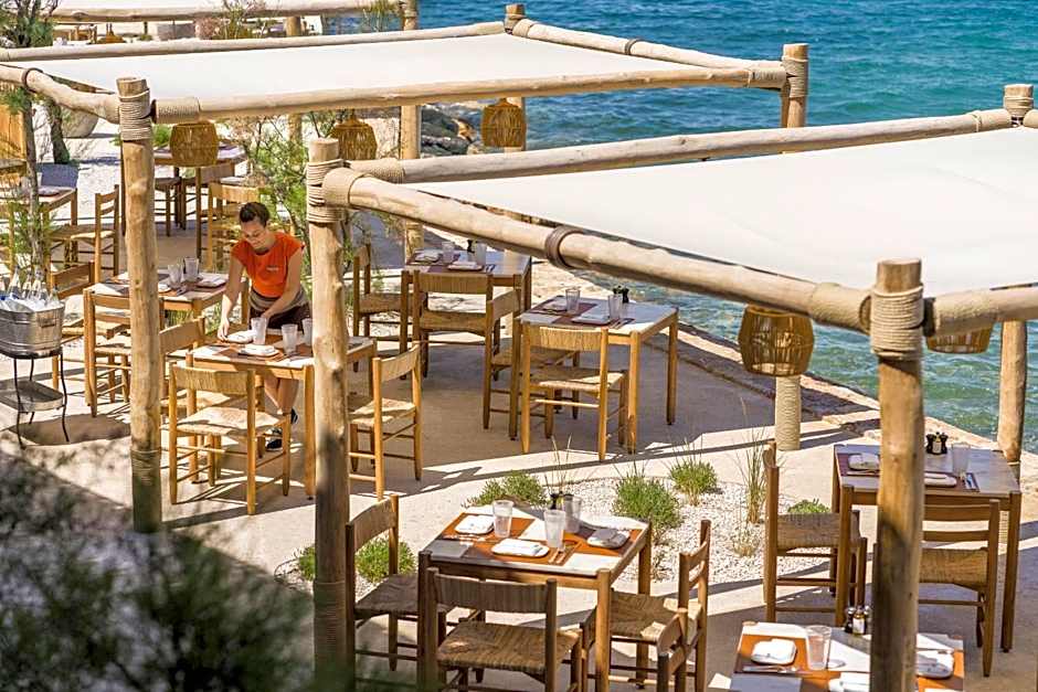 Four Seasons Astir Palace Hotel Athens