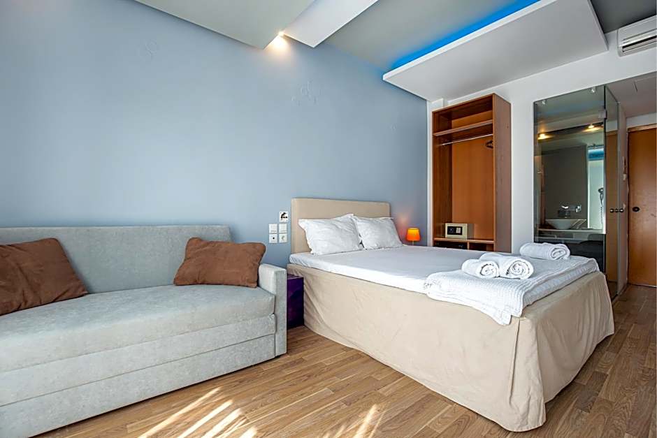 Kamari Beach Hotel