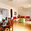 El Encanto Inn & Suites