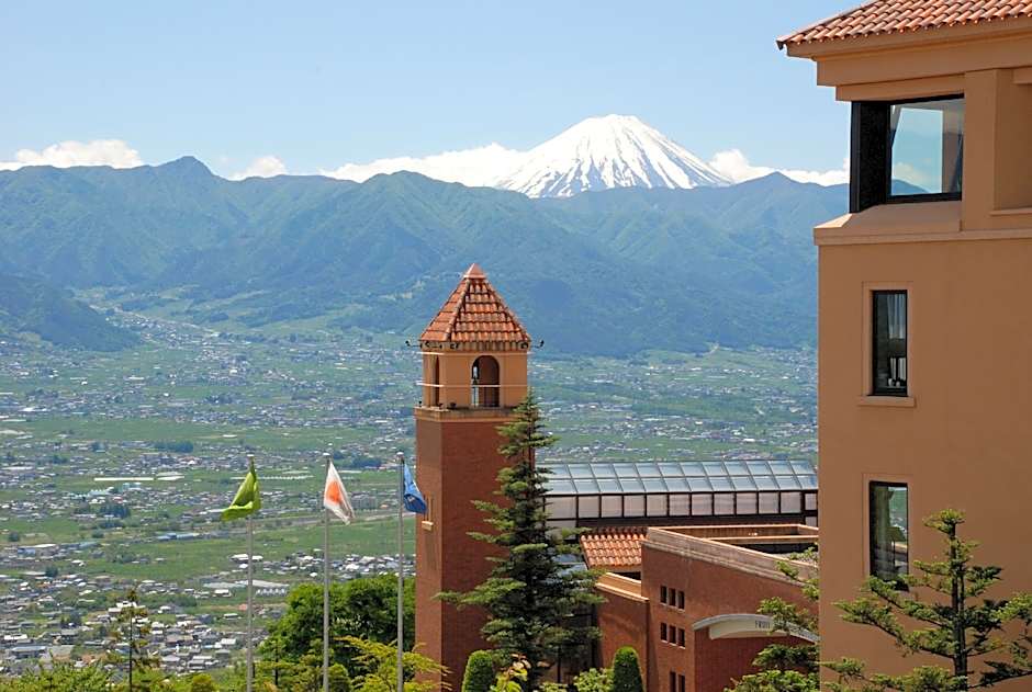 Fruit Park Fujiya Hotel