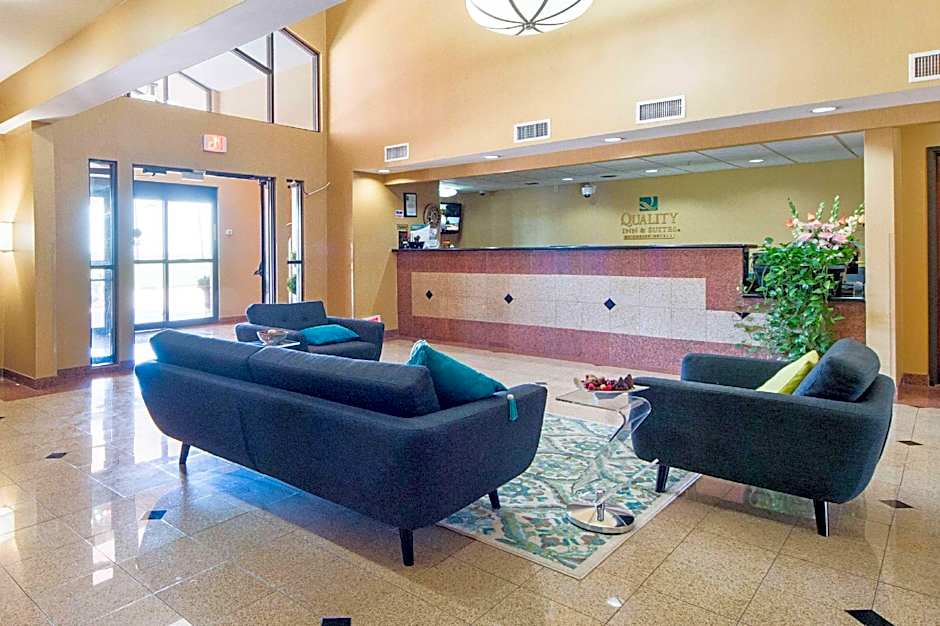 Quality Inn & Suites