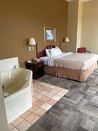 King Suite with Spa Bath