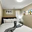 Cozy Galveston Beach Front Condo