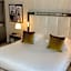 Hotel Le Canberra