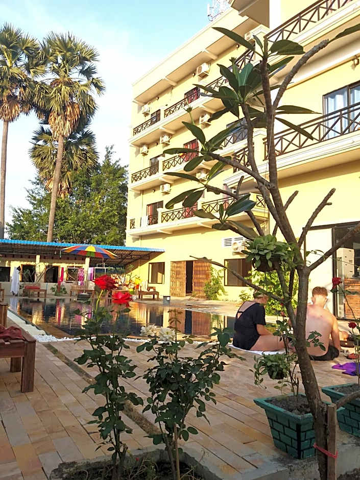 Blue Diamond Hostel
