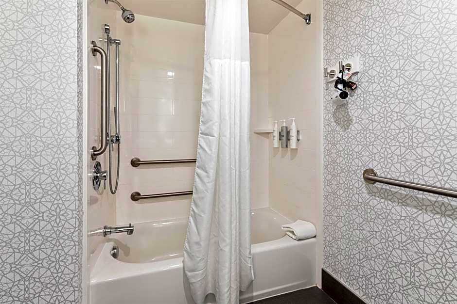 Hampton Inn Dublin