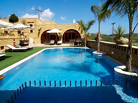 Palazzo Loupassi Boutique Villas