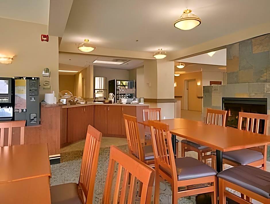 Comfort Inn & Suites Langley