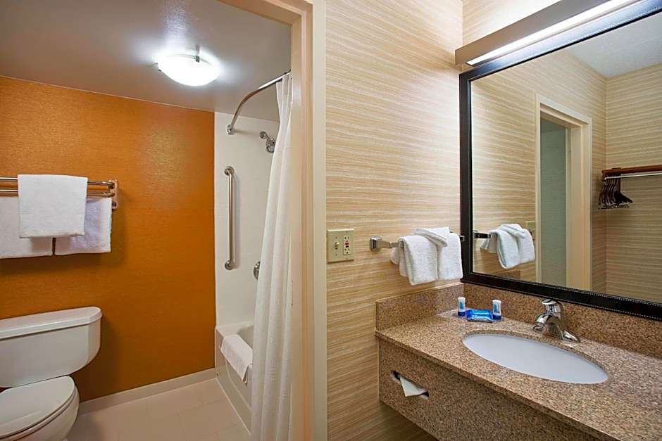 Fairfield Inn & Suites by Marriott Chicago Midway Airport