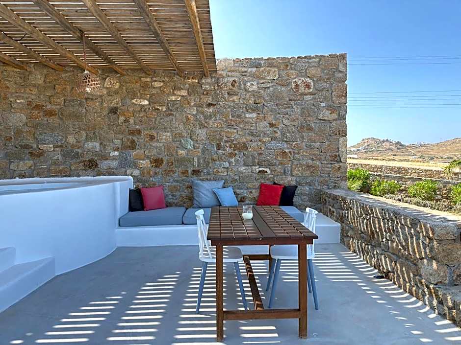 Myconian Crown Suites