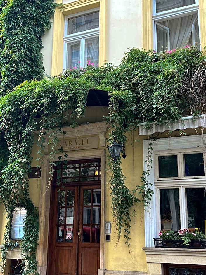Aparthotel Karmel