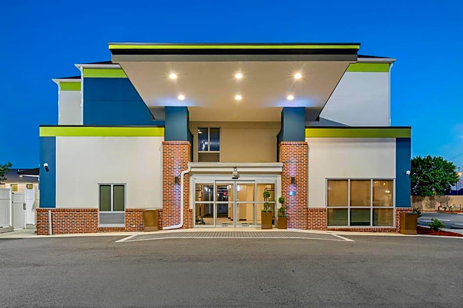 Comfort Inn & Suites Brunswick I-95