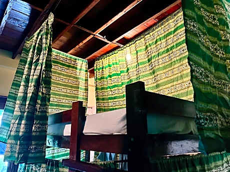 Bunk Bed in Mixed Dormitory Room