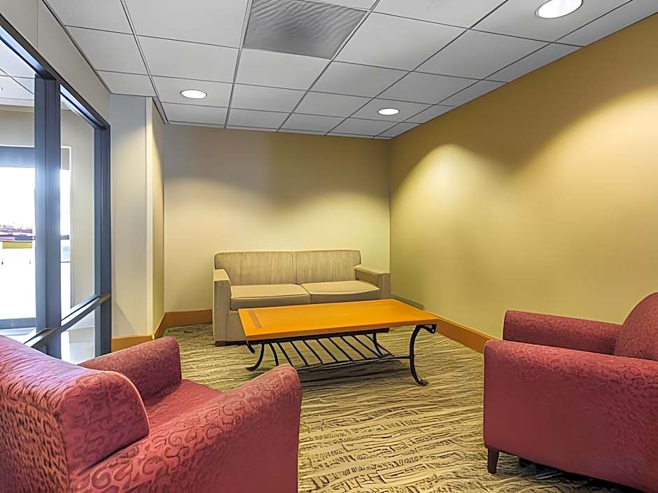 Comfort Inn & Suites Thomson