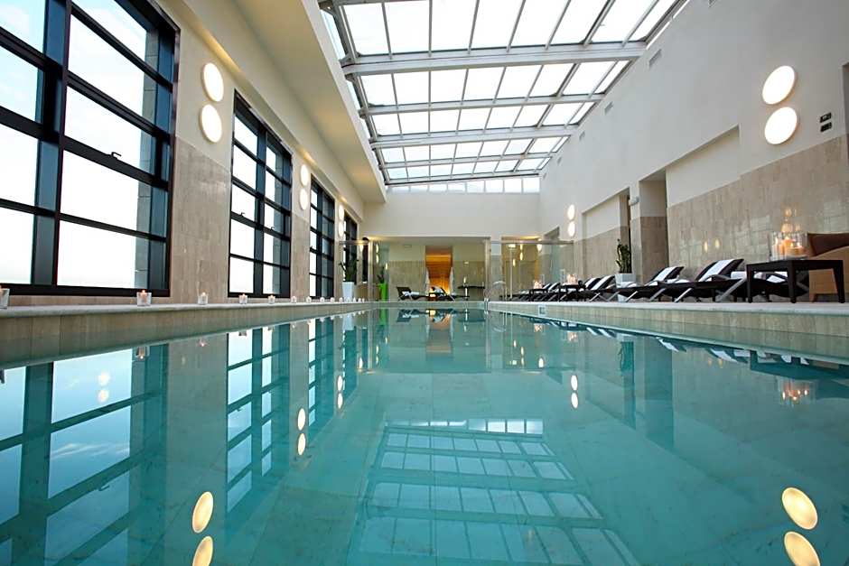 Starhotels Grand Milan