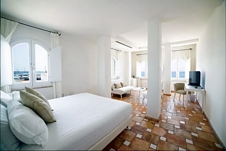 Deluxe Double Room with Sea View