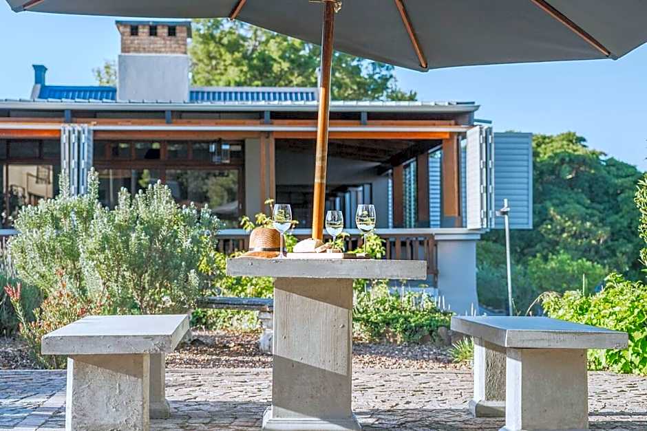 Avemore Orchard Apartment with Backup power