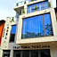Alex Palace