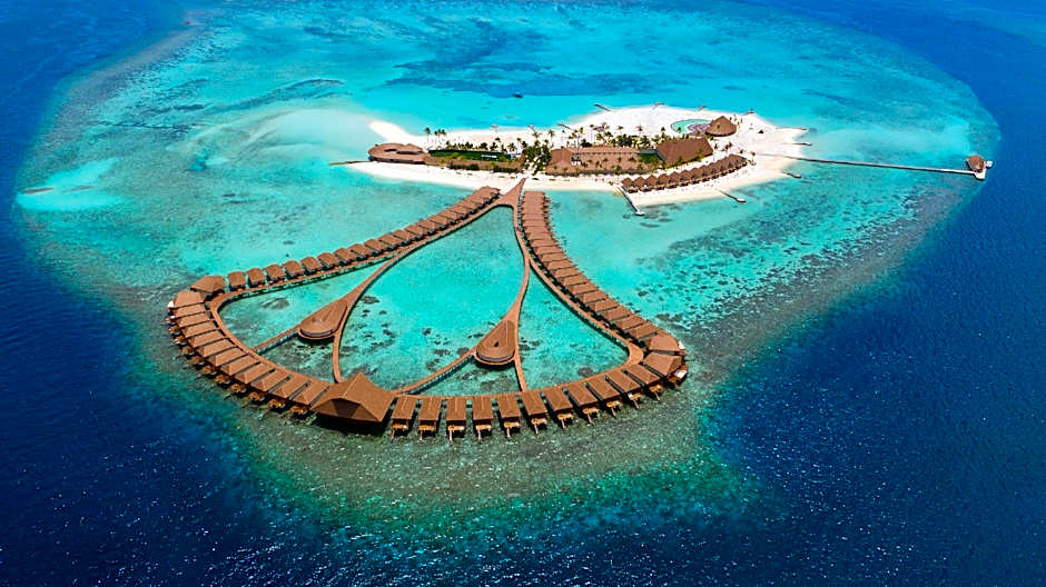 Cinnamon Velifushi Maldives