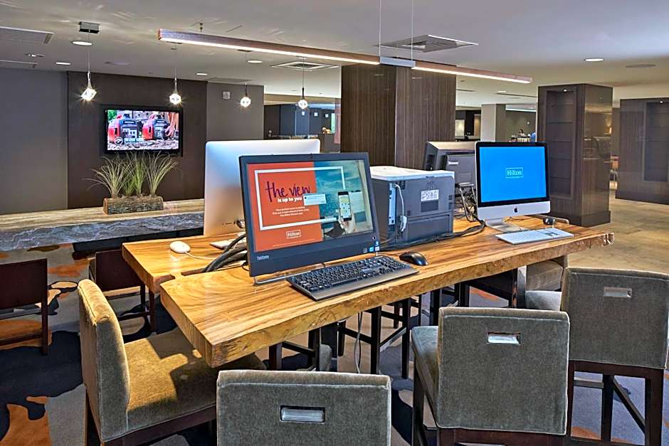 Hilton Raleigh North Hills