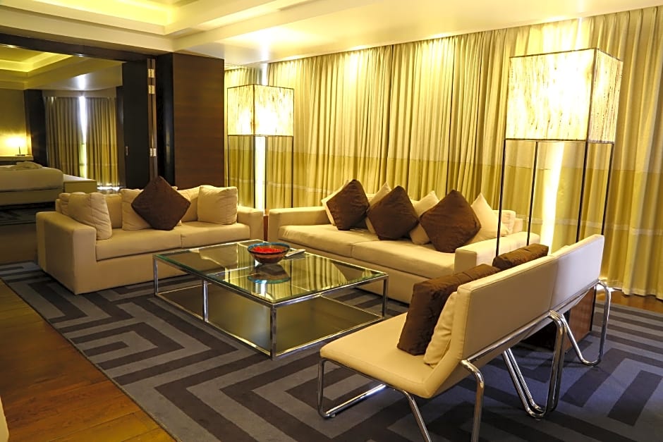 Avari Tower Karachi