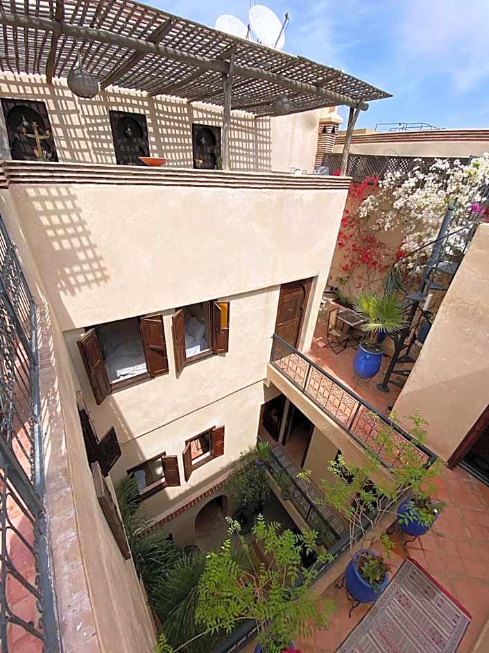 Riad Of The Storks