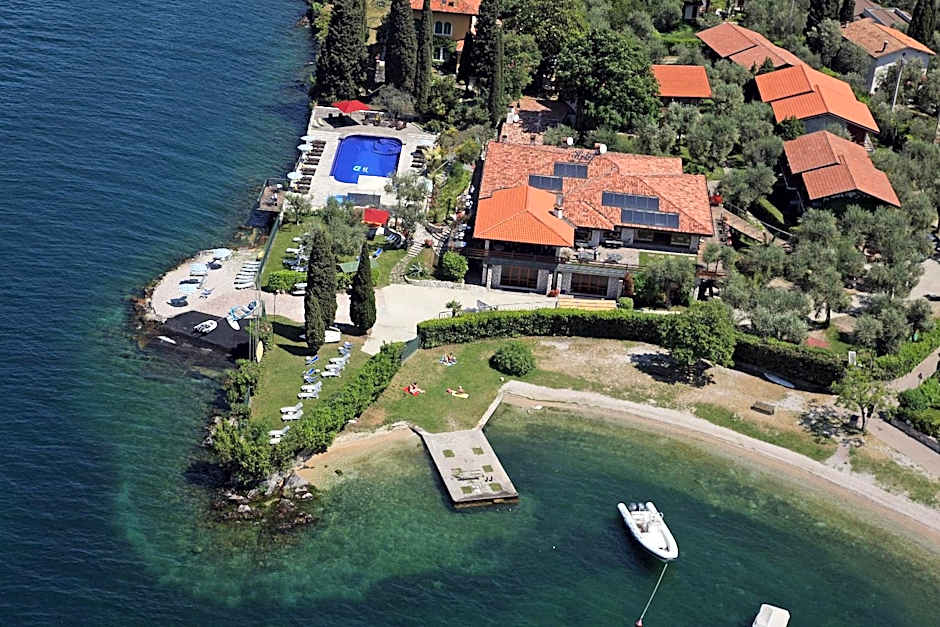 Hotel Sailing Center