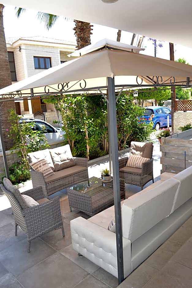 Marianna Hotel Apartments