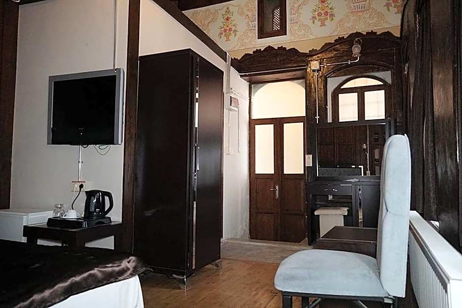 Beliz Hanım Konakları