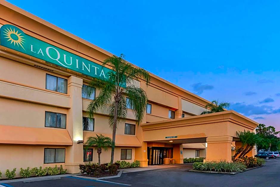 La Quinta Inn & Suites by Wyndham Tampa/Brandon West