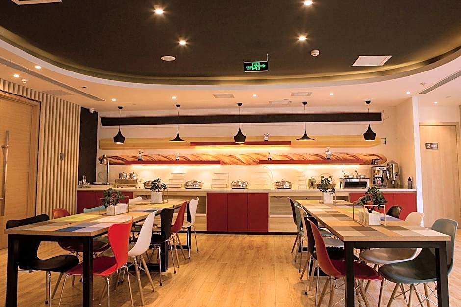 Ibis Xinzhou Qiyi RD