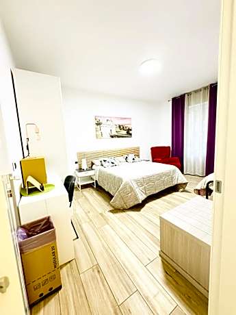 Smart-House-Central-Rent-Rooms-FREE-PARKING