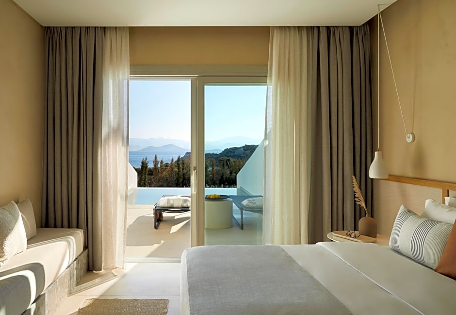 PAROCKS Luxury Hotel & Spa